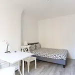 Orsay Cosy Studio Apartment Paris