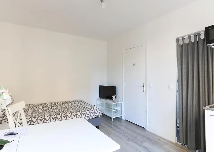 Orsay Cosy Studio פריז